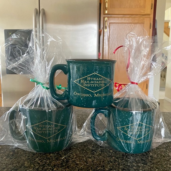 North Pole Express train cups new x3 - Picture 4 of 7
